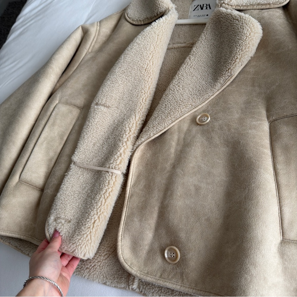 ZARA Cream Teddy-Lined Short Coat - Picture 3 of 6